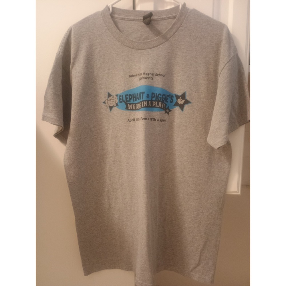 Grayson Threads Women's T-Shirt Size Large, Scoop Neck, Grey